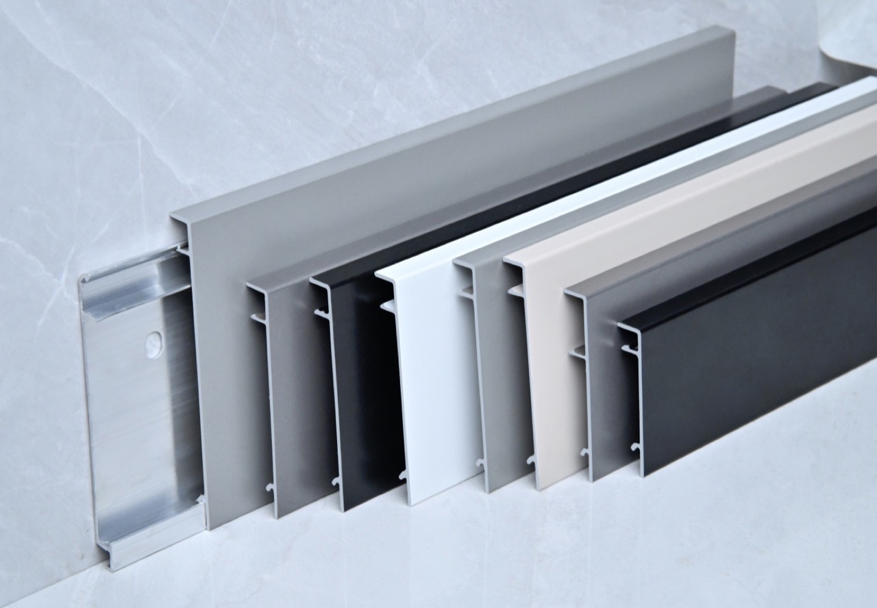 บัวพื้นโลหะ (Metal Skirting Board) — ตัวอย่างการใช้งานจริง 12